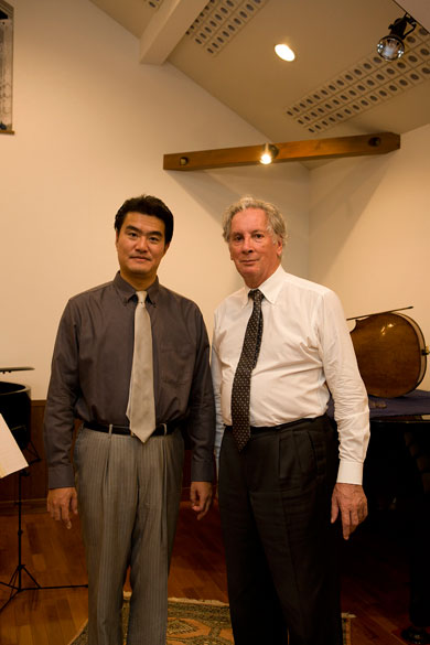 <span>チェロ・ピアノコンサートにて</span>　2013/12/01　演奏会後のショットです。